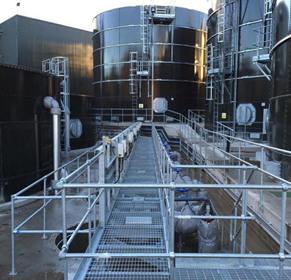 كيفية معالجة مياه الصرف الصحي الكيميائية?