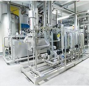 ما هي خطوات الترشيح التي يجب الانتباه إليها في صناعة المشروبات?